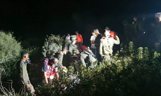 לוחם נפל לבור בעומק 20 מטר ונפצע קל