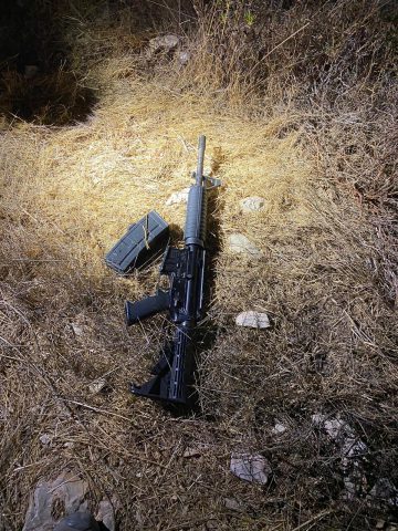 נשק מסוג M-16 שנתפס בכפר בידו