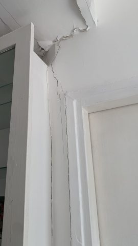 ירושלים: בניין מגורים מפונה מחשש לקריסה