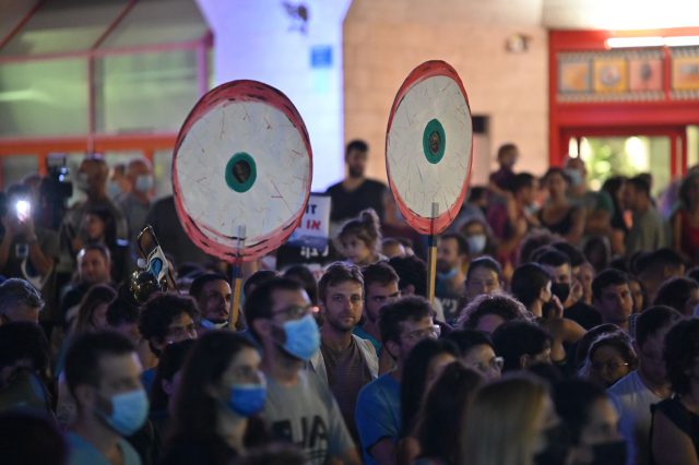 המתמחים לראשי הקבינט: "תעשו פעם אחת תורנות"