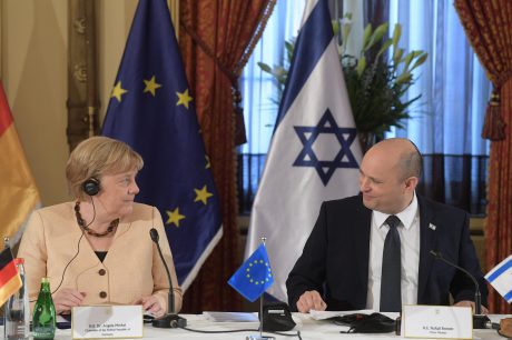 בנט: "מדינה פלסטינית פירושה הקמת מדינת טרור"