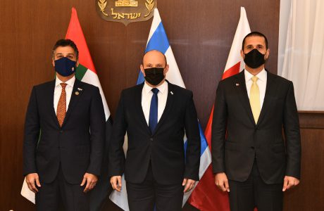 יורש העצר הזמין את בנט לביקור ראשון באמירויות