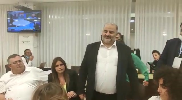 WhatsApp Video 2021-11-04 at 02.03.02