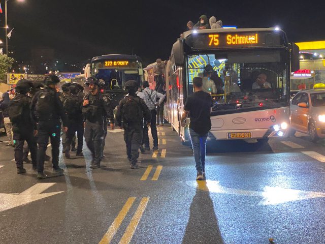 מחאת צדק לאהוביה: חוסמים את הכניסה לי-ם