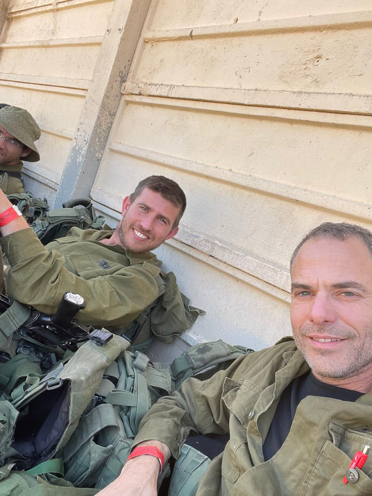 רועי שרון ואלעד קרשנר