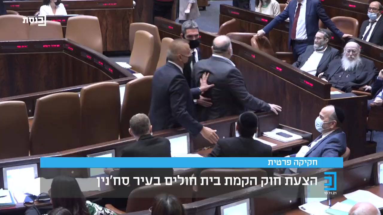 מנסור עבאס