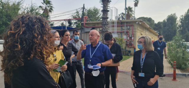 "צפיפות לא הגיונית": הח"כיות סיירו באברבנאל