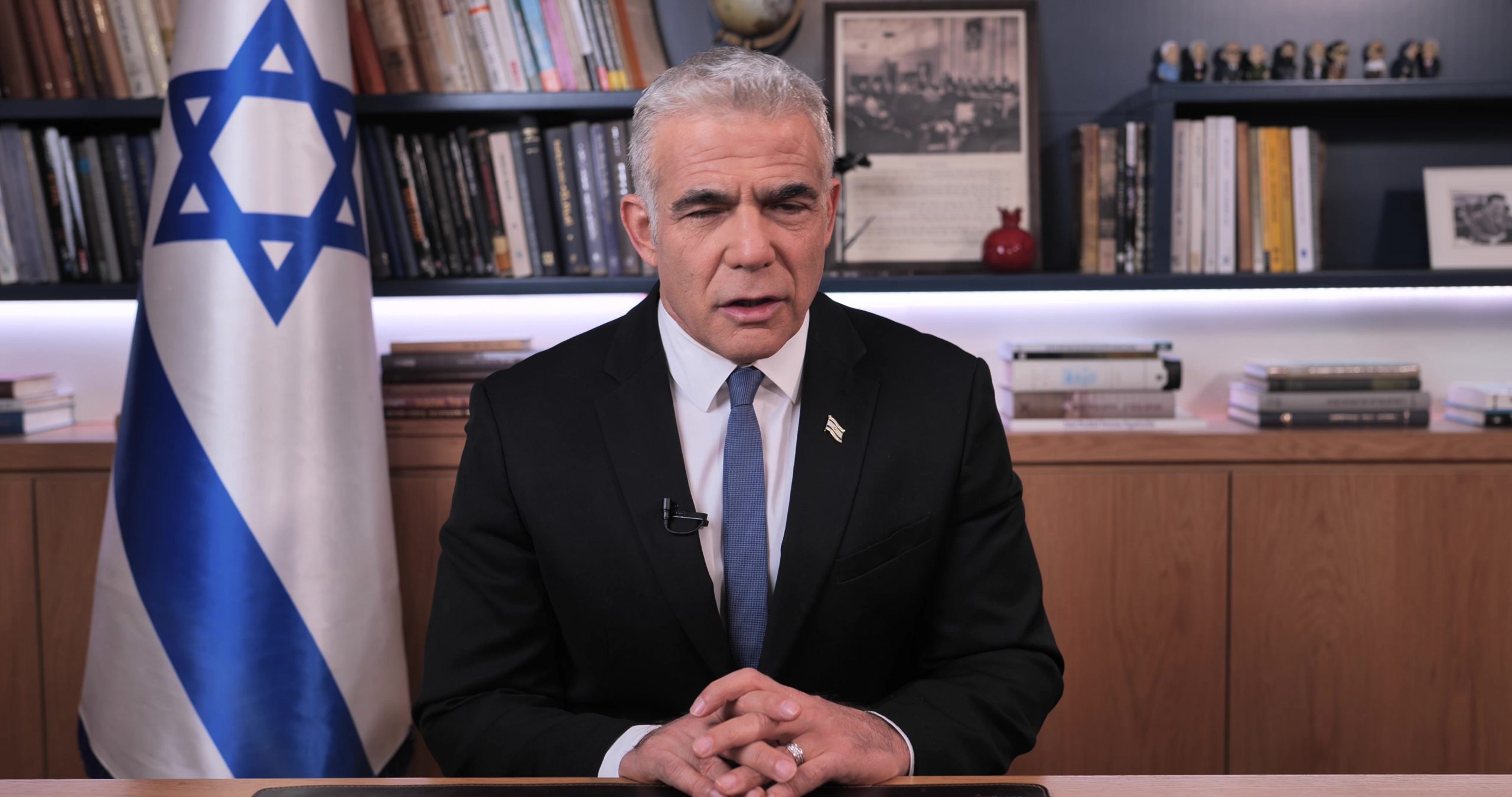 לפיד סינק חמאס