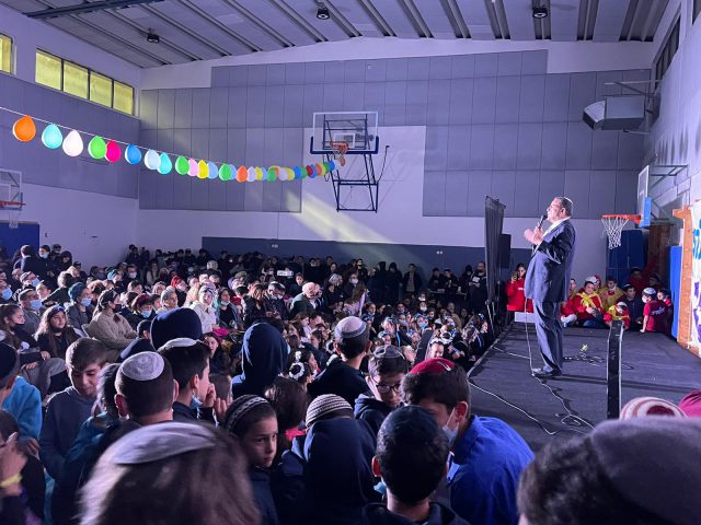 עזרא חגגו שבת ארגון; ראש עיריית ירושלים הגיע לברך