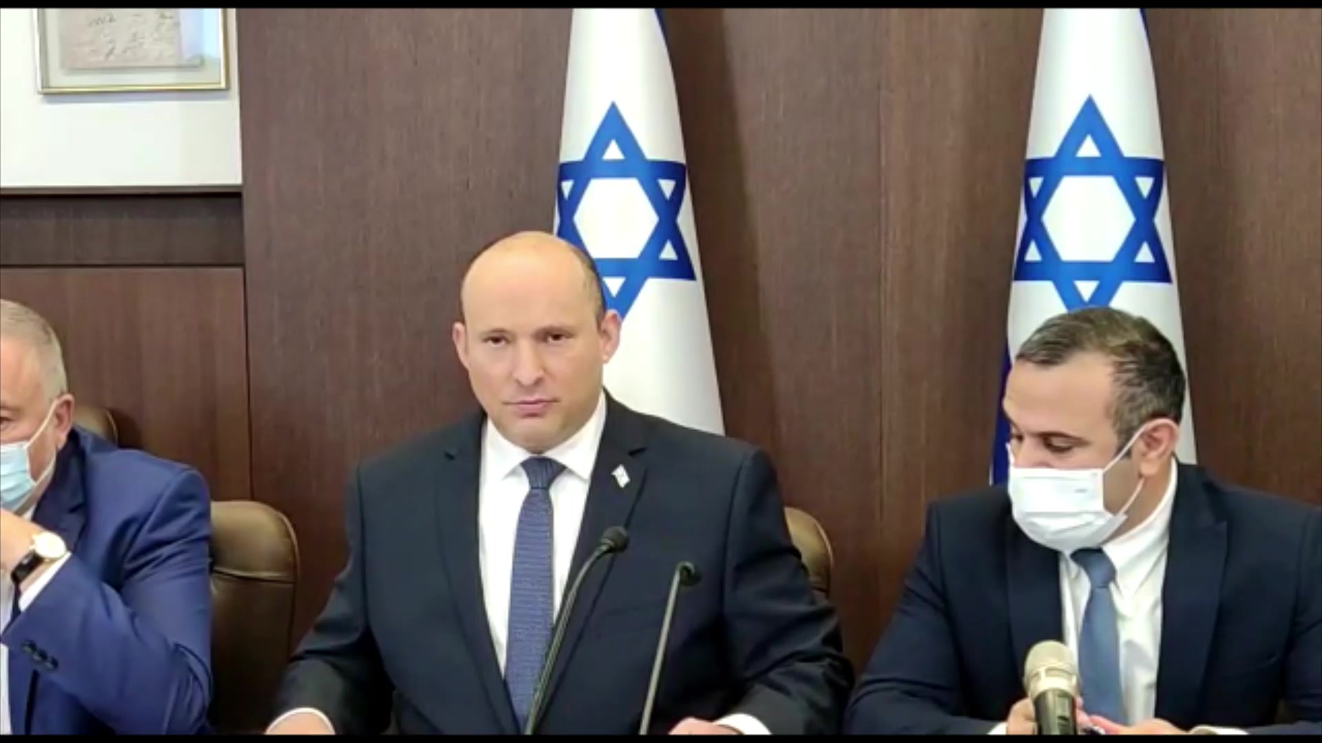 בנט משפחה