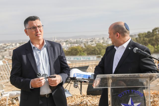 נפתלי בנט וגדעון סער, ארכיון