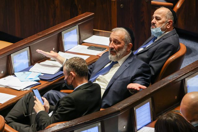 דרעי פרד מהכנסת