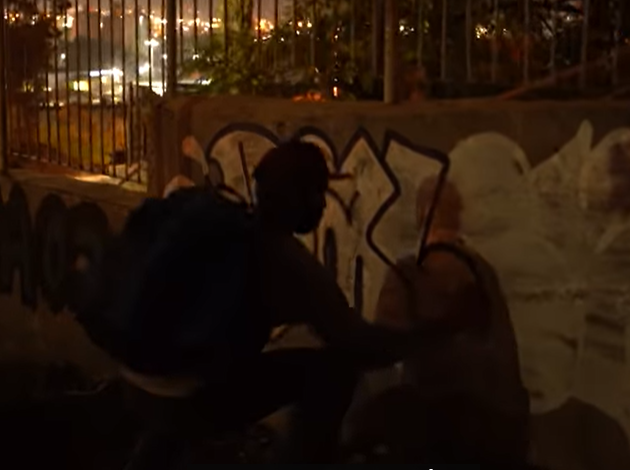 צפו: האנשים שמאחורי הגרפיטי