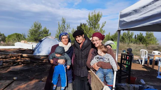 ברקע נסיונות הפינוי: מאות מבקרים מידי יום בחומש