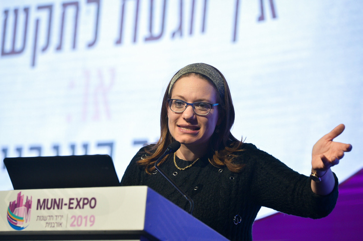 סיוון רהב מאיר: "חטפתי כאפה מפרשת חיים ולדר"