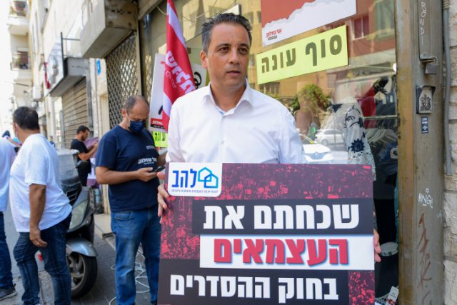 "עבד נרצע", "בריון גדול" עימות חריף בוועדה | צפו