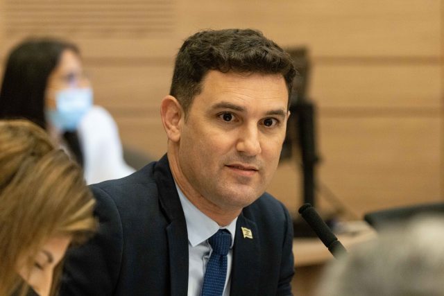 גינזבורג