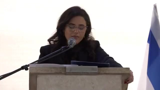 איילת שקד בוכה מרים נאור