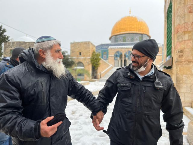 שמואל מורנו ומפקד הר הבית (מנהלת הר הבית)