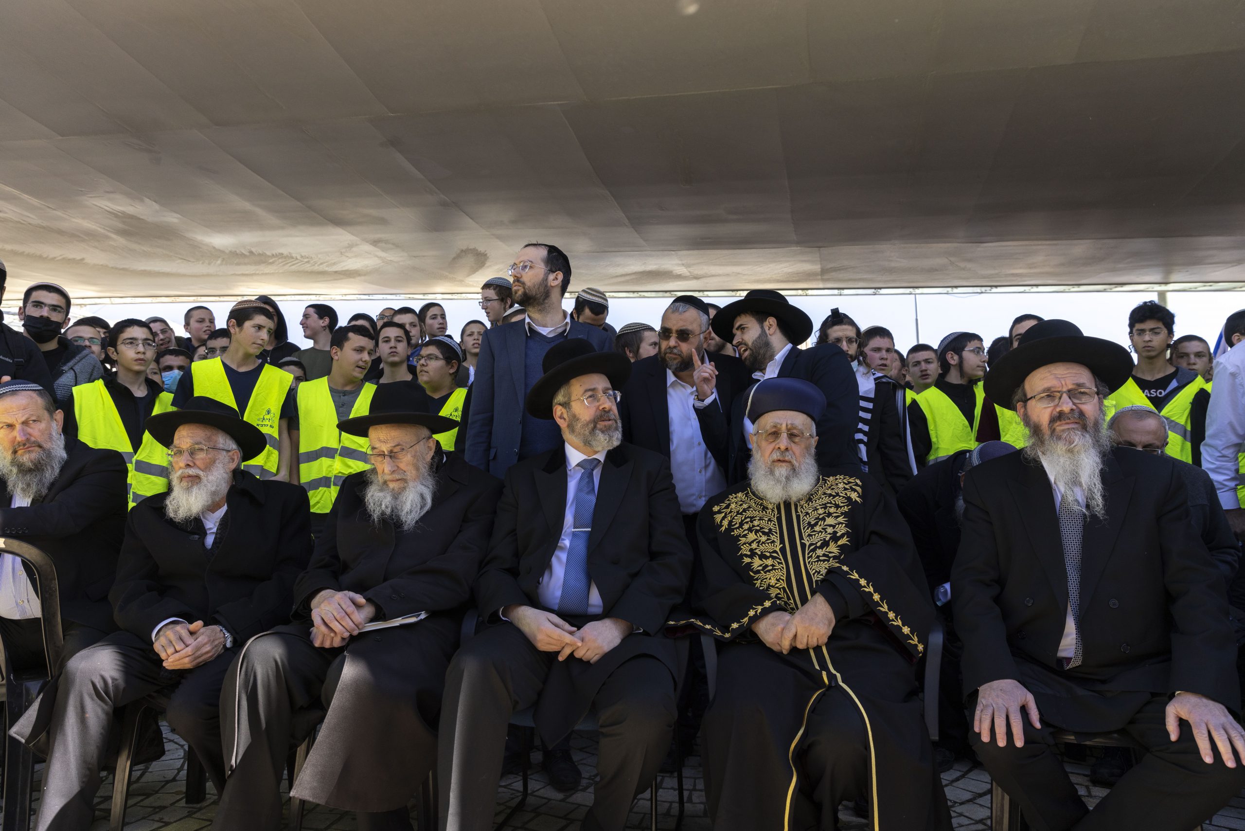 אלפי בחורי ישיבות סרוגות צעדו לחיזוק הרבנות הראשית