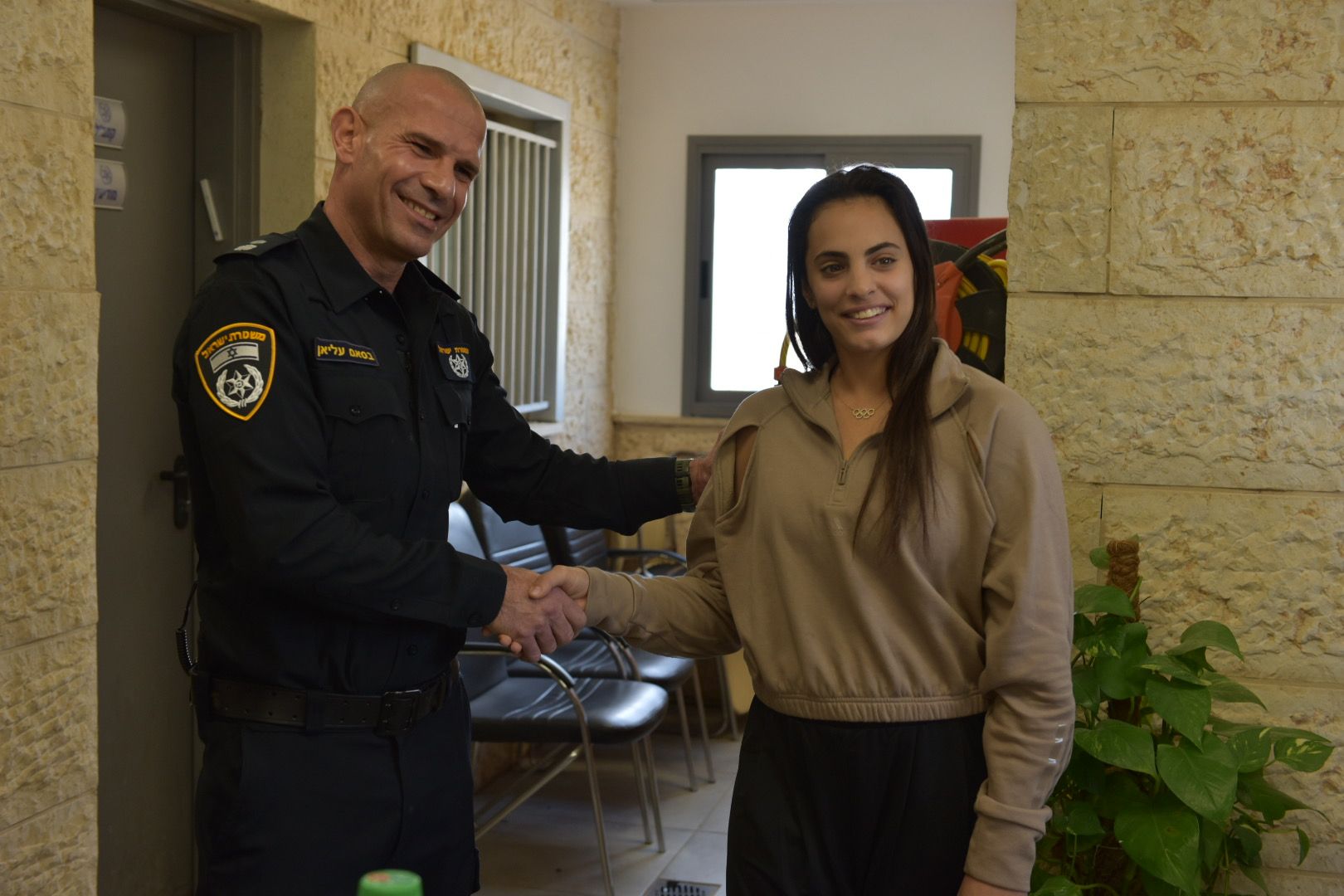 השרשרת הגנובה הוחזרה לאלופה האולימפית