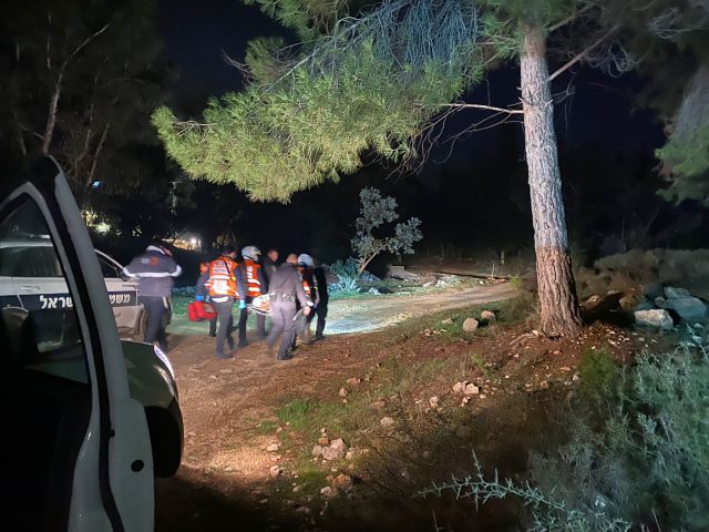 צעיר בן 20 אותר פצוע ביער בירושלים