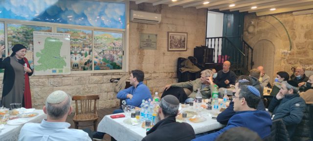 מערת המכפלה תונגש? הח"כים סיירו בחברון