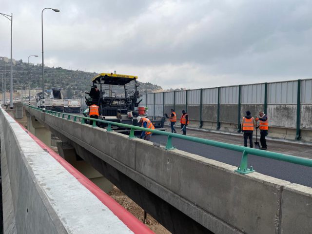 עבודות בכביש המנהרות