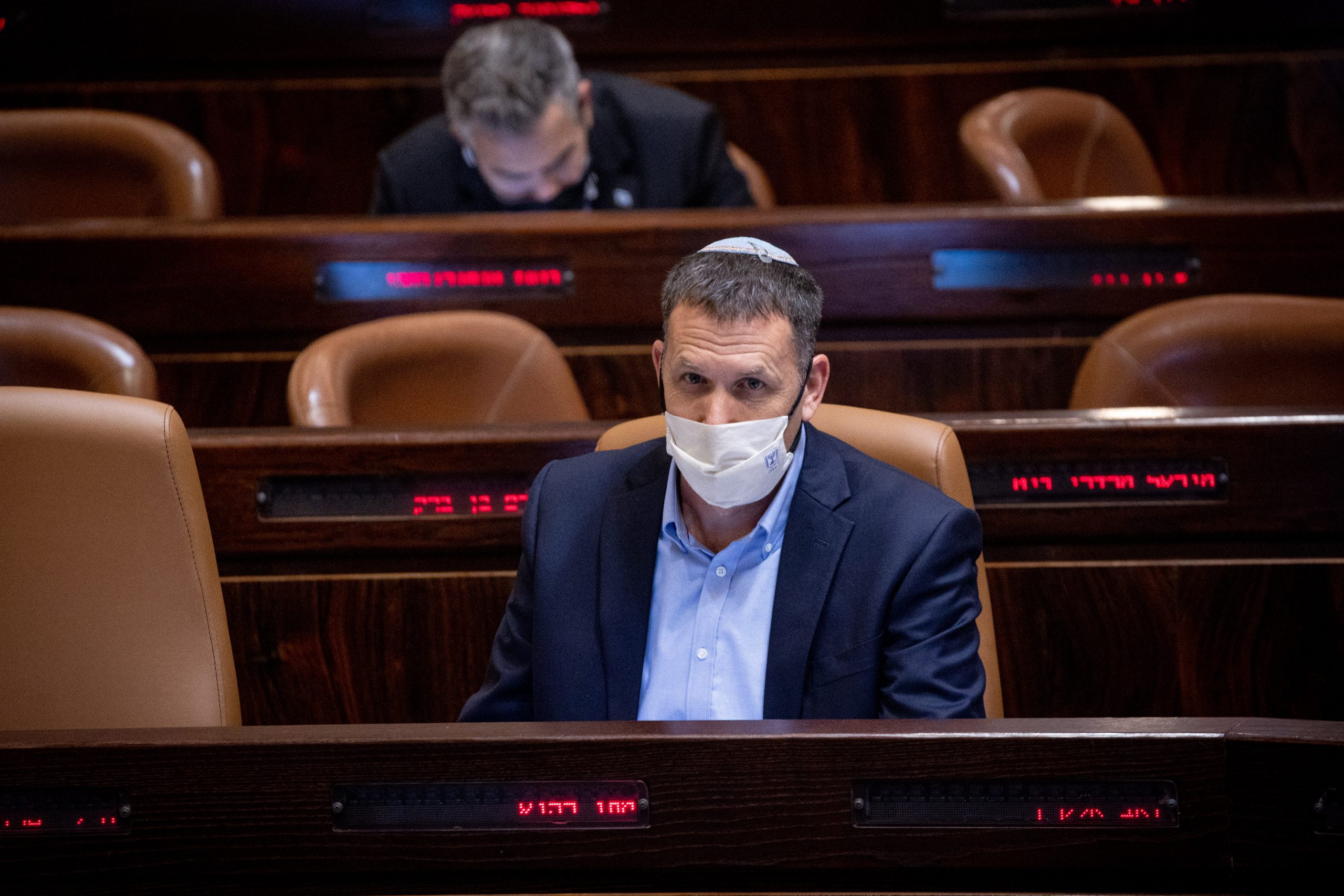 הפסד לכהנא: הלחץ עבד וחוק הגיור לא יעלה