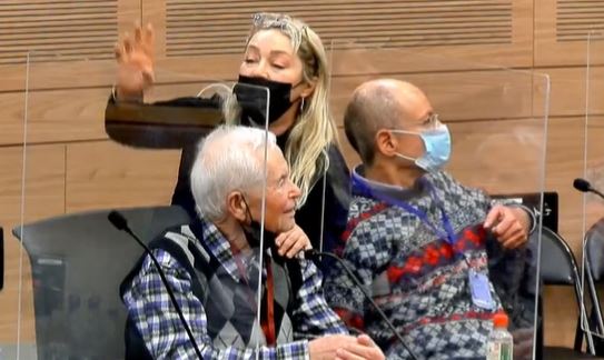 הח"כ השתיק את ניצול השואה: "אין לי זמן". צפו