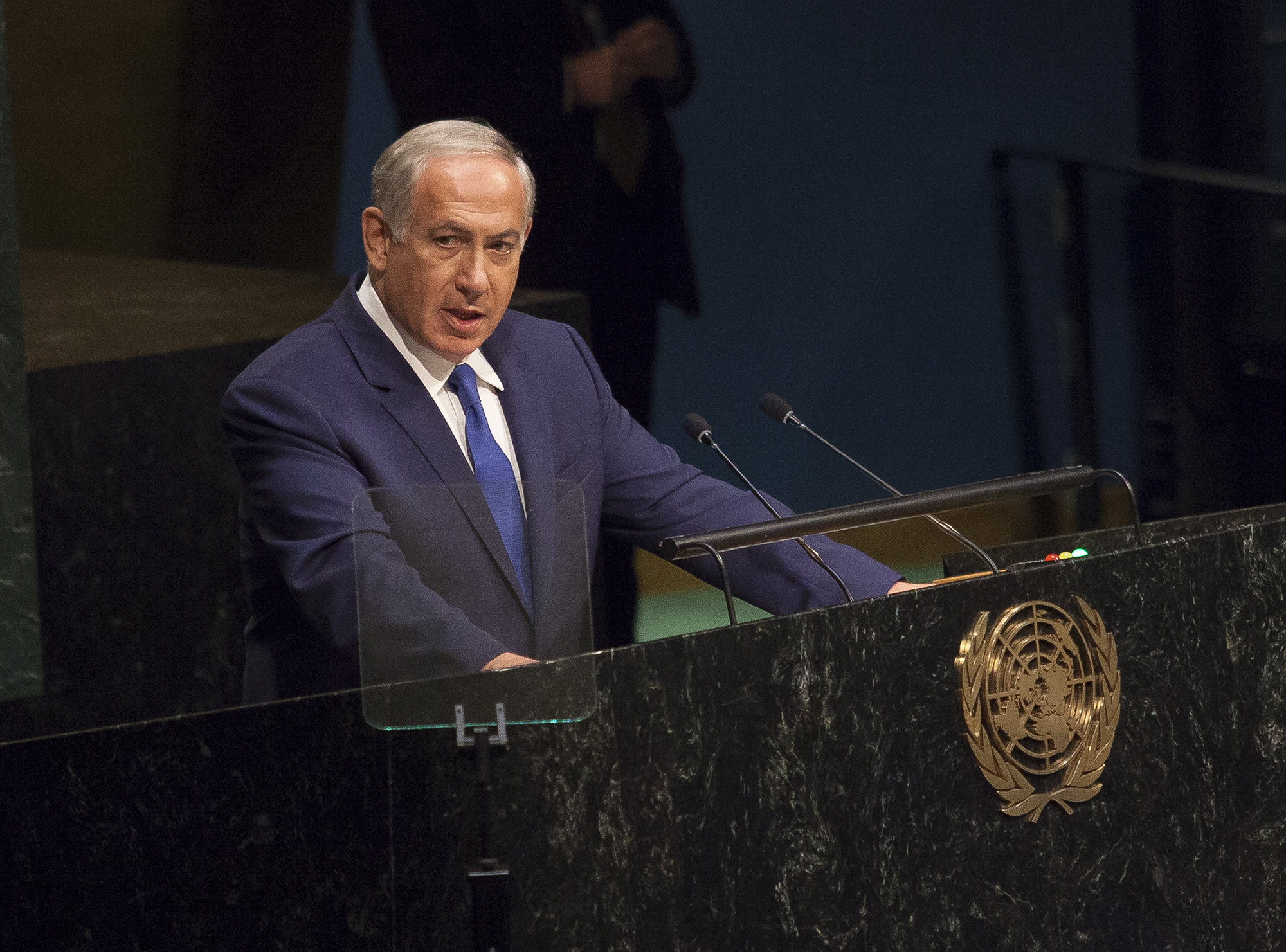 לא רק בנט: גם נתניהו אמר "הגדה המערבית" • צפו