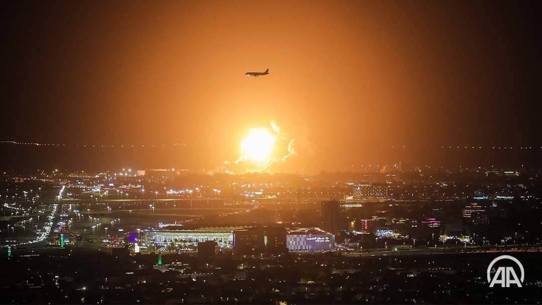 סעודיה: מתקפת טילים ח'ותים על מתקני נפט | צפו