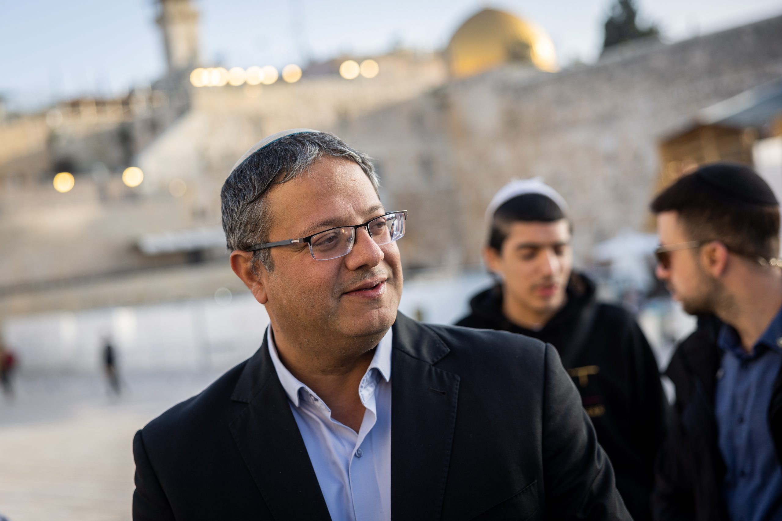 למרות האיומים: בן גביר יעלה להר הבית