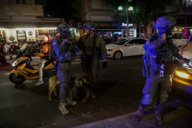 המצוד אחר המחבל היורה מתל אביב – בתמונות