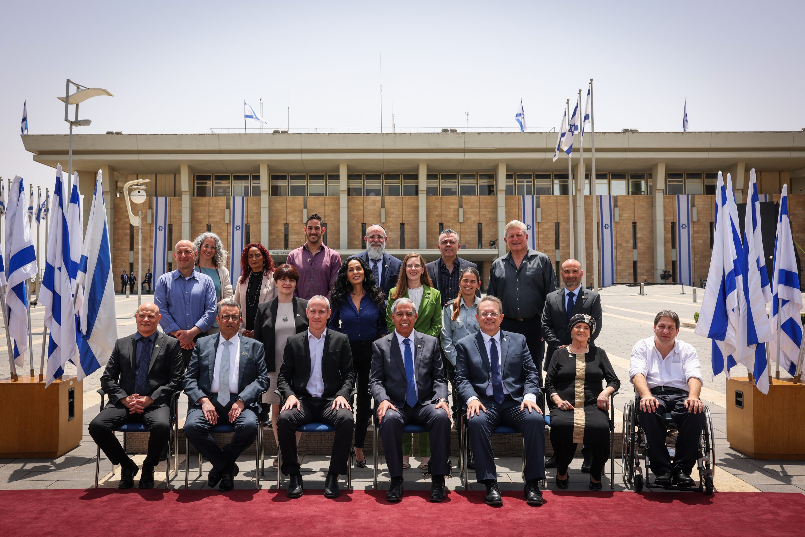 משיאי המשואות בטקס בכנסת