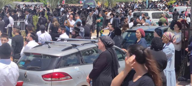 הלוויית בועז גול ויהונתן חבקוק. קרדיט: איחוד הצלה סניף אלעד