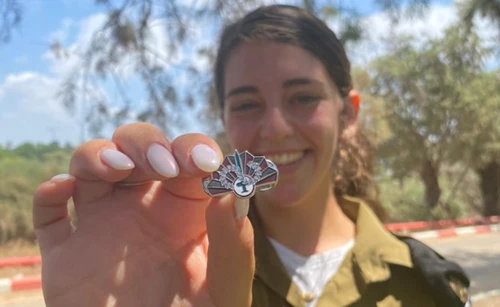 בקרוב על המדים: סיכות ותגים חדשים בצה"ל