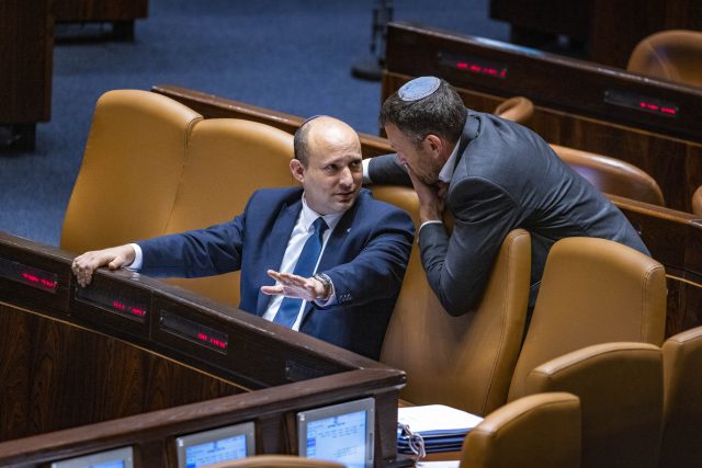 כהנא ובנט