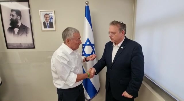 חגואל דורון אלמוג