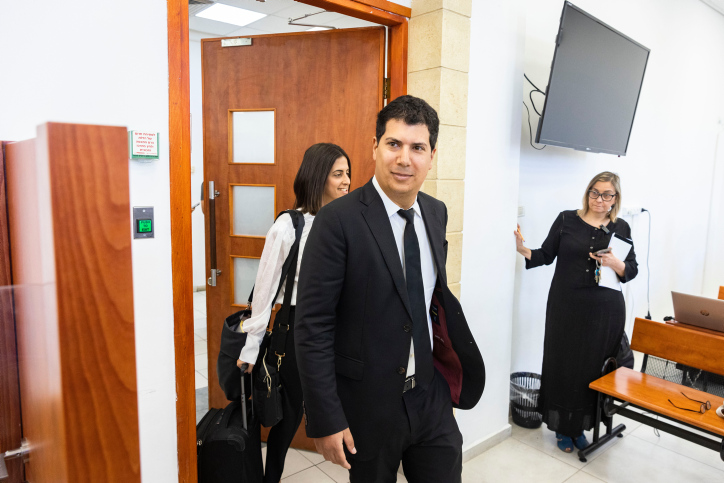 החקירה הנגדית בתיק 1,000: "נחשוף את האמת"