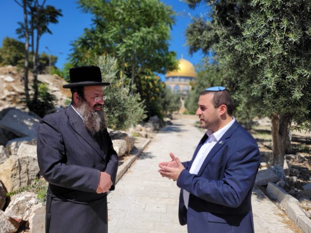 עשו "קריעה": מאות עלו להר הבית לציון י"ז בתמוז