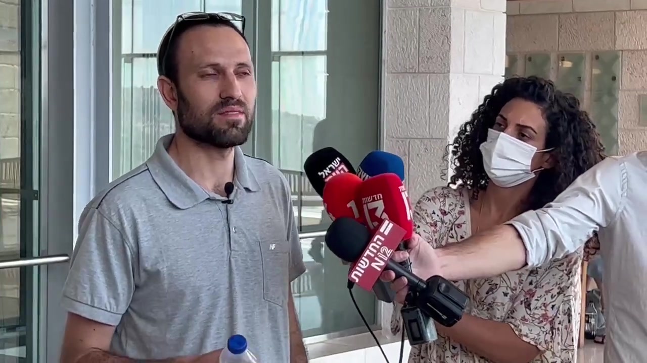 חיים צינמן בהצהרה לתקשורת לאחר התאונה הקשה בה נהרג בנו בן ה-6, מתן צינמן ז_ל