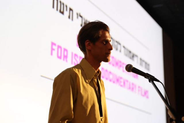(ארטיום דוביצקי. במאי לרפא געגועים.