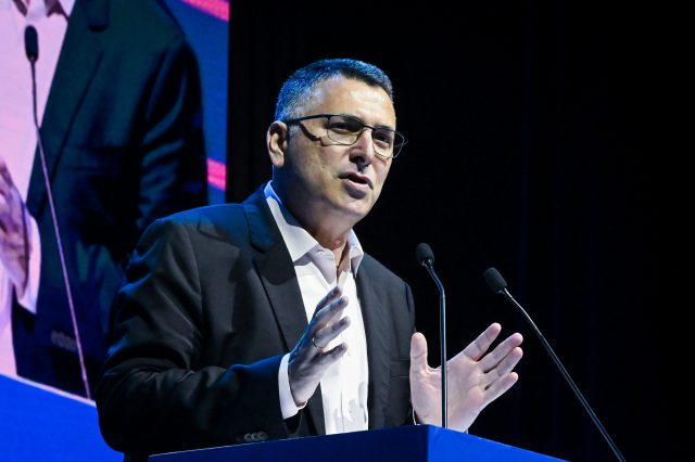 סער
