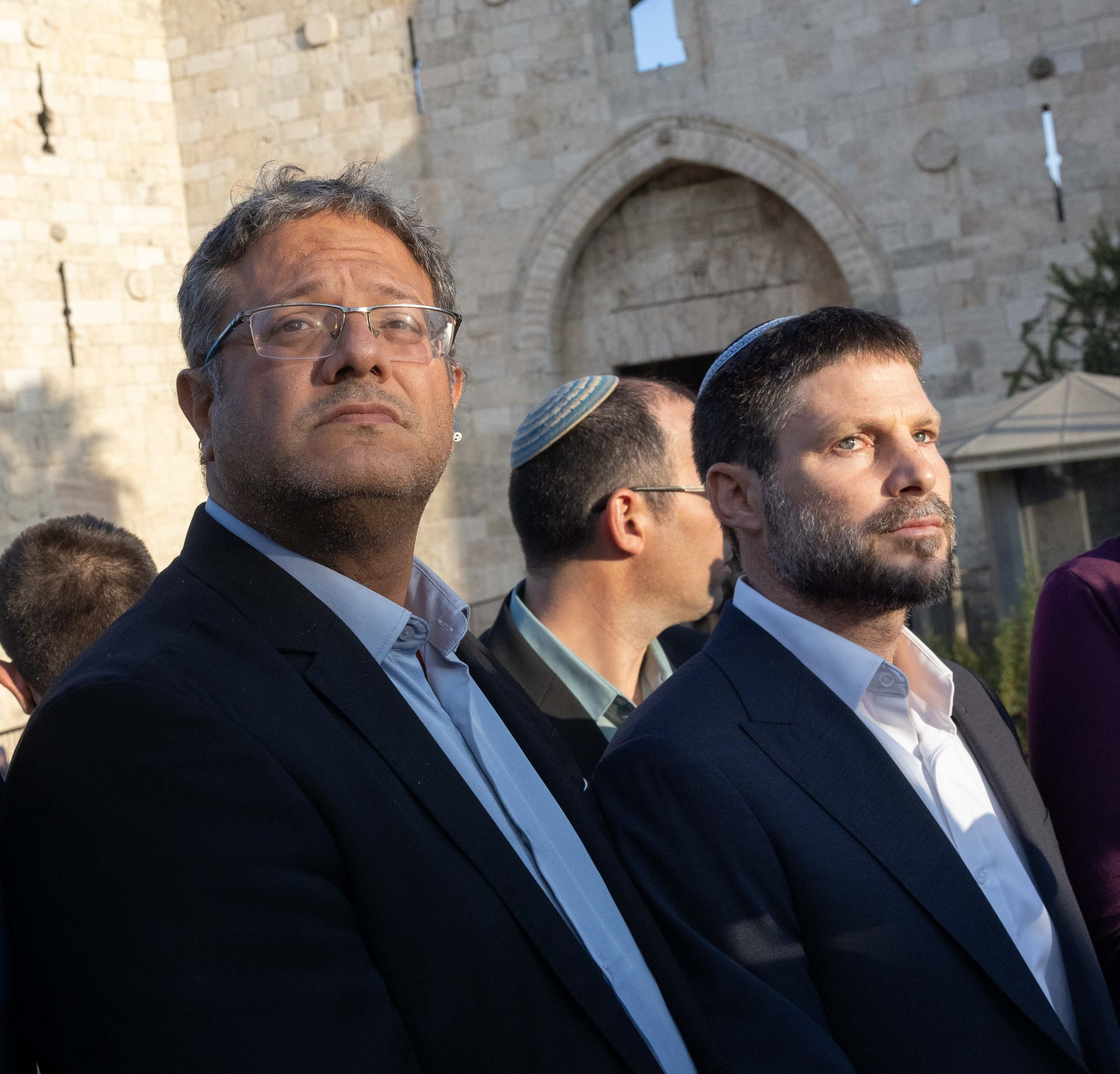 זעם בימין