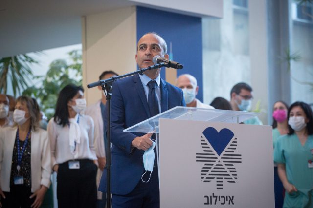 הסטודנטים באיכילוב זועמים: "מתקמצנים עלינו"
