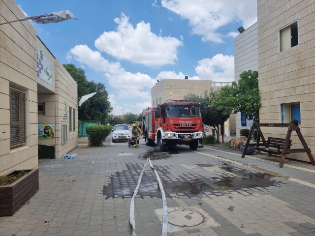 שריפה פרצה בבית ספר במודיעין, נזק רב למקום