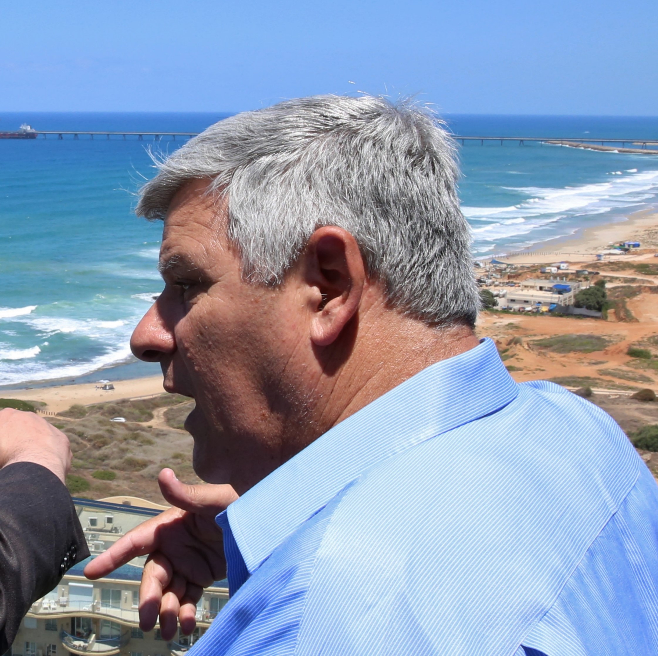 מכה ליועמ״שית: ראש עיריית חדרה יחזור לתפקידו