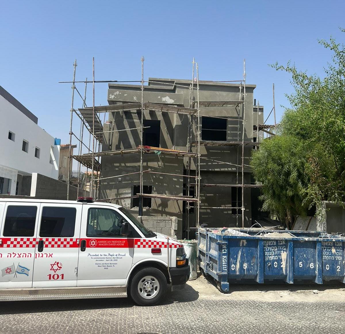 שוב: תאונת עבודה, פועל נפל באתר בניה