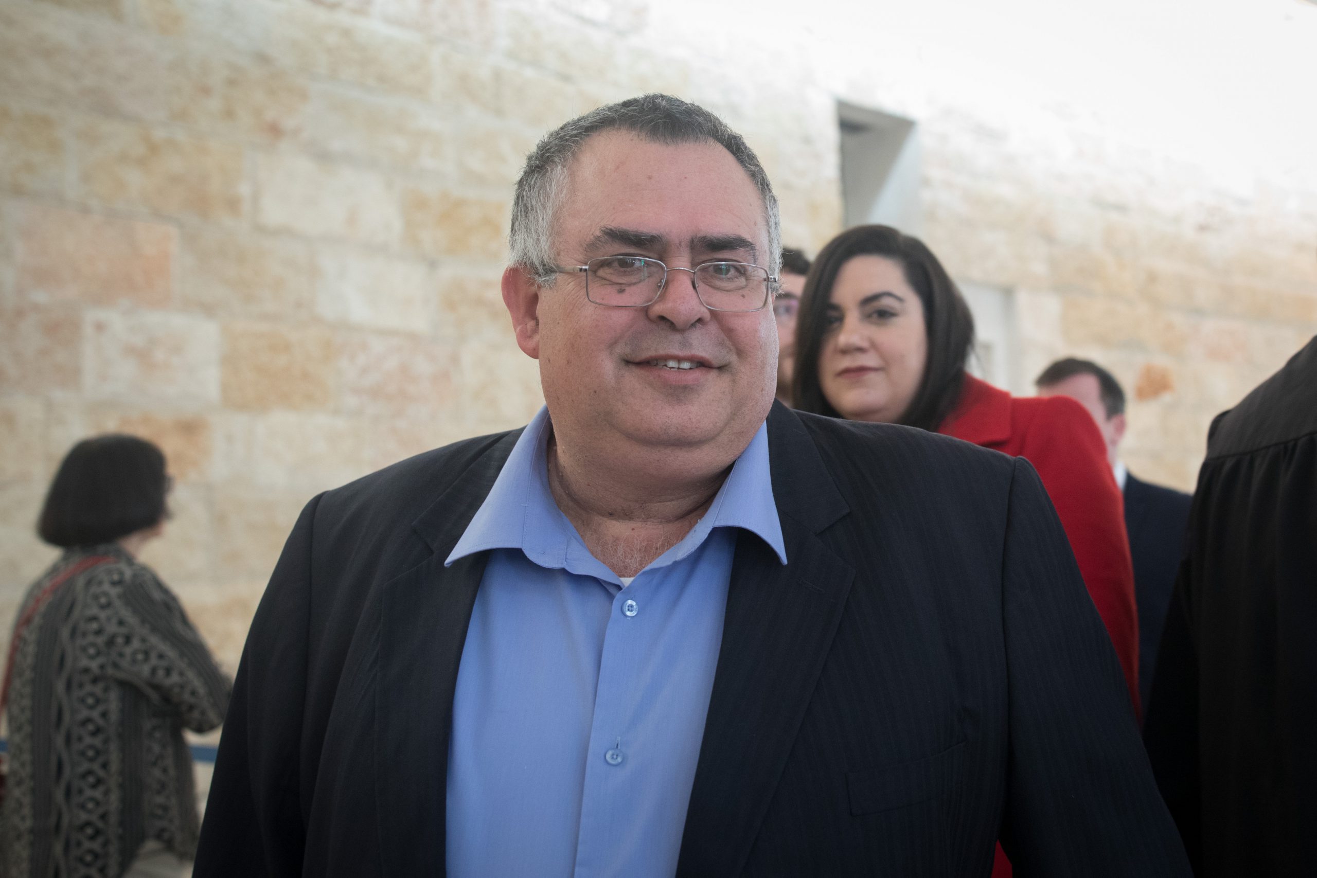 עבודות שירות וקנס לנותנת השוחד לח"כ דוד ביטן